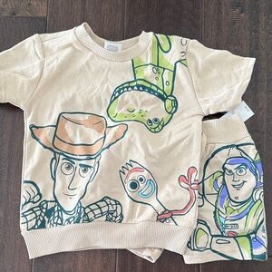 NWT Toddler Boys Disney Toy Story Beige Two Piece Short set!